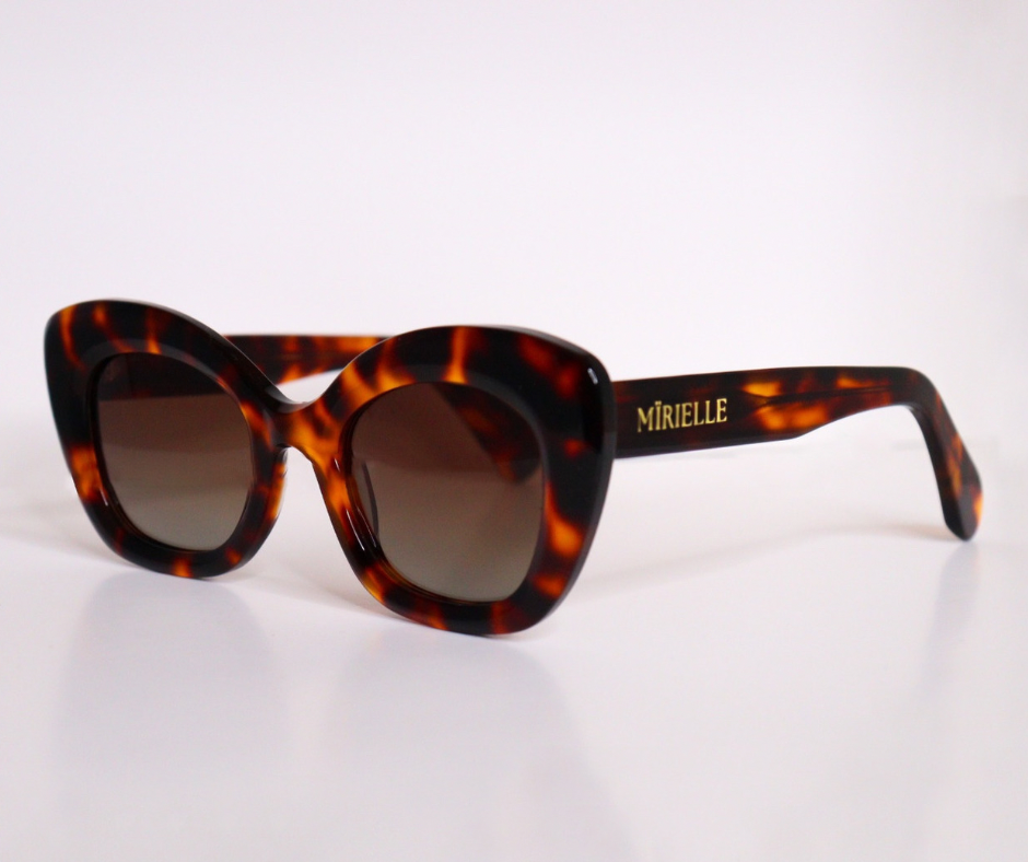 Serena in Tortoiseshell