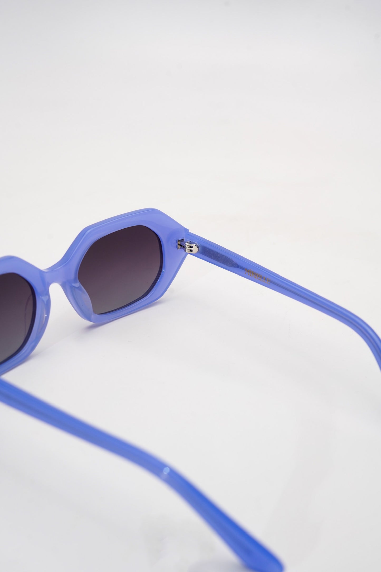 BLU (POLARIZED)